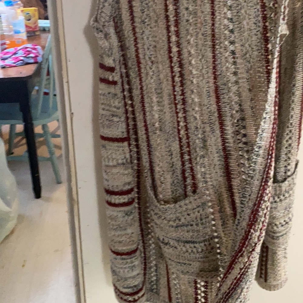 Cardigan - Picture 2 of 3